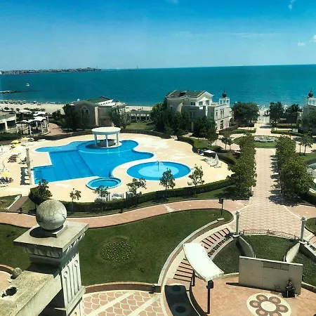 Beach, Sea View, Location شقة *