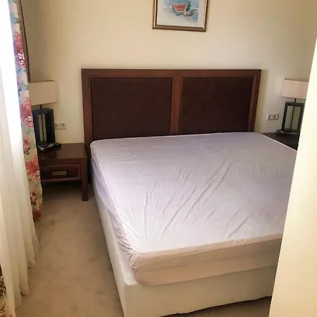 Beach, Sea View, Location *