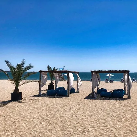 Beach, Sea View, Location